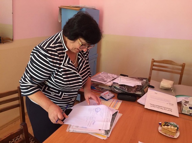 Չինարի գյուղի գրադարան 1