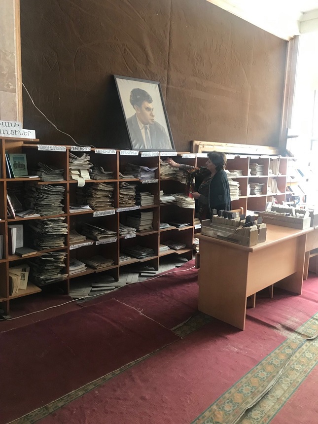 Dilijan central lib 1